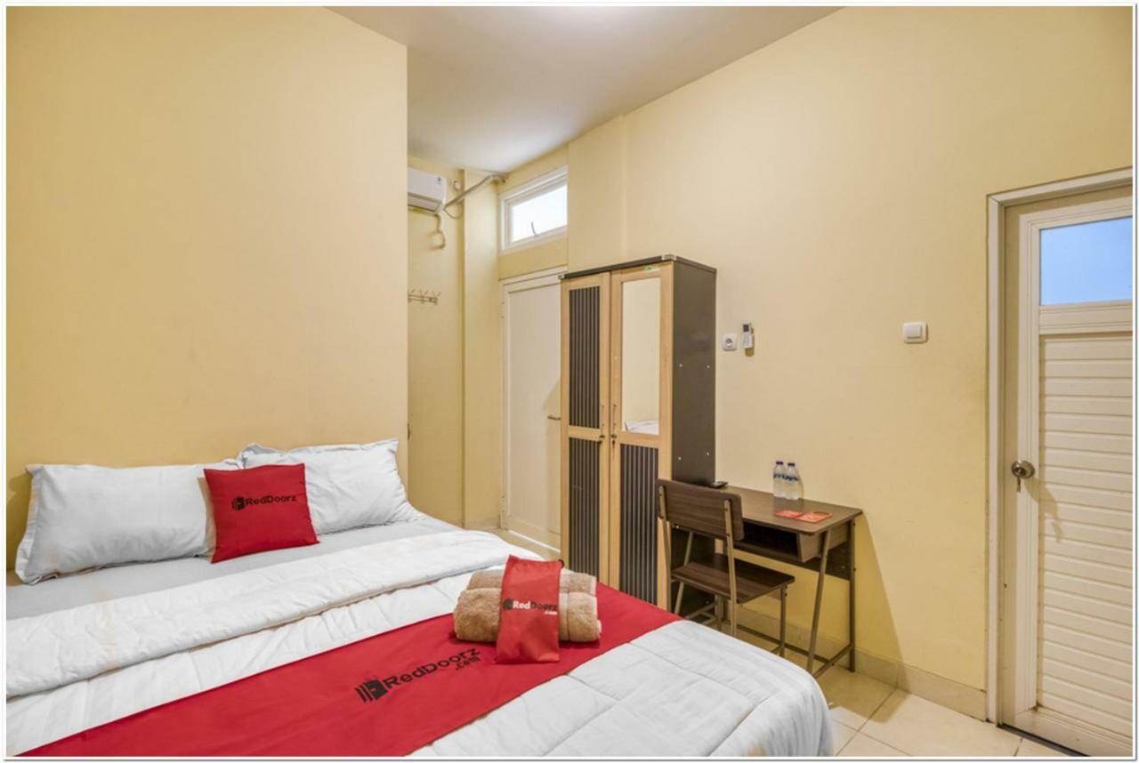 Reddoorz Near Ramai Mall Malioboro Yogyakarta Extérieur photo